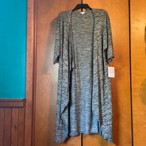 NWT medium gray LuLaRoe Shirley